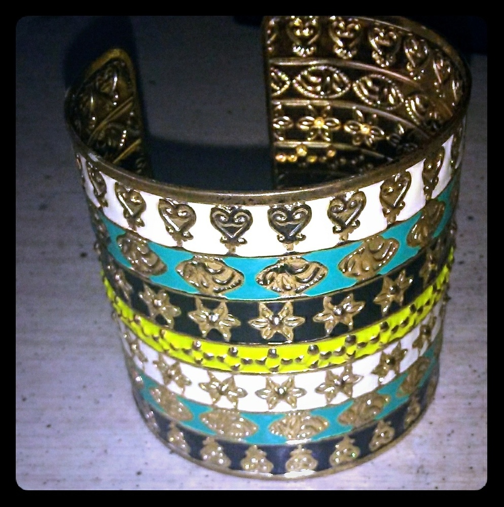 Cuff bracelet